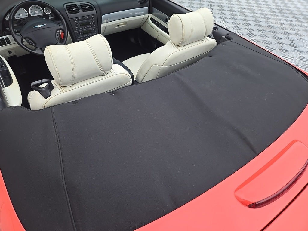 2003 Ford Thunderbird James Bond Edition