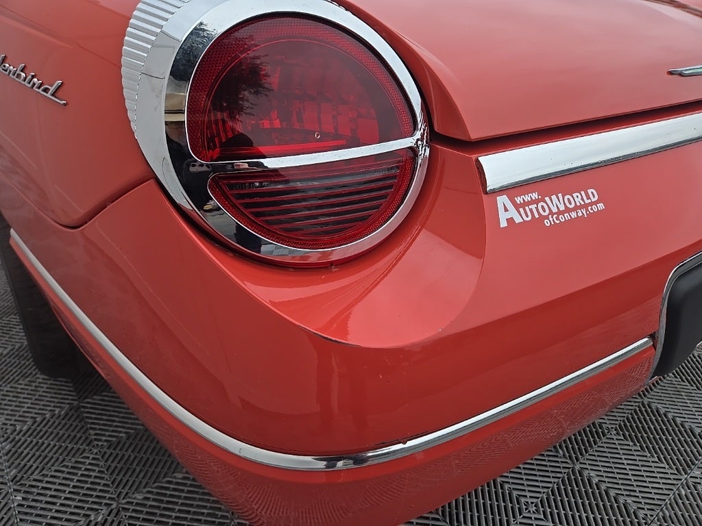 2003 Ford Thunderbird James Bond Edition