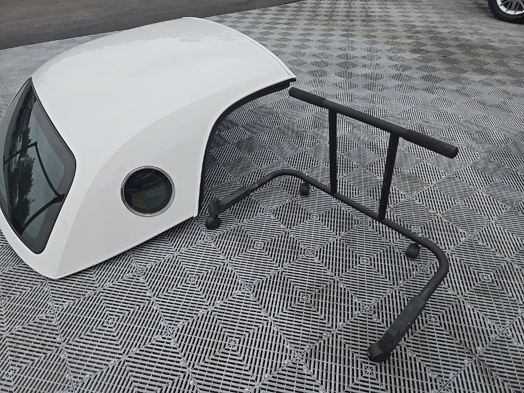 2003 Ford Thunderbird James Bond Edition