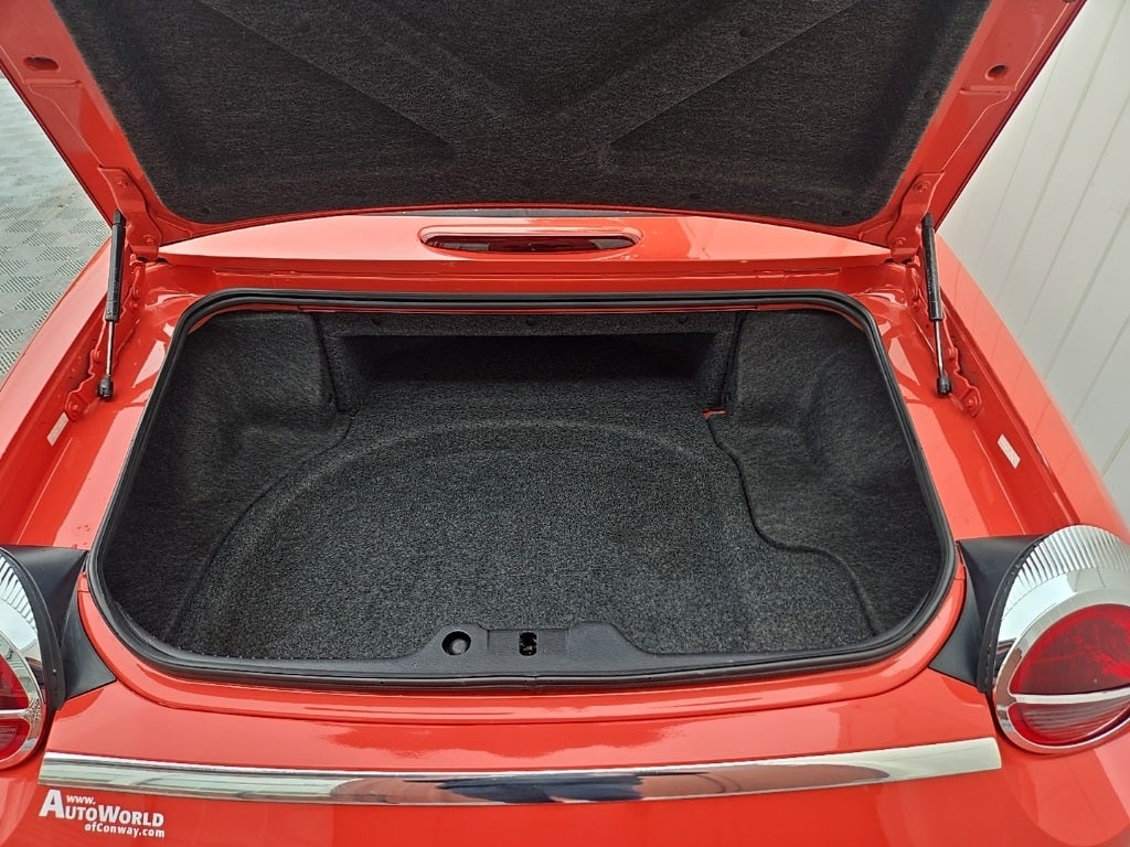 2003 Ford Thunderbird James Bond Edition