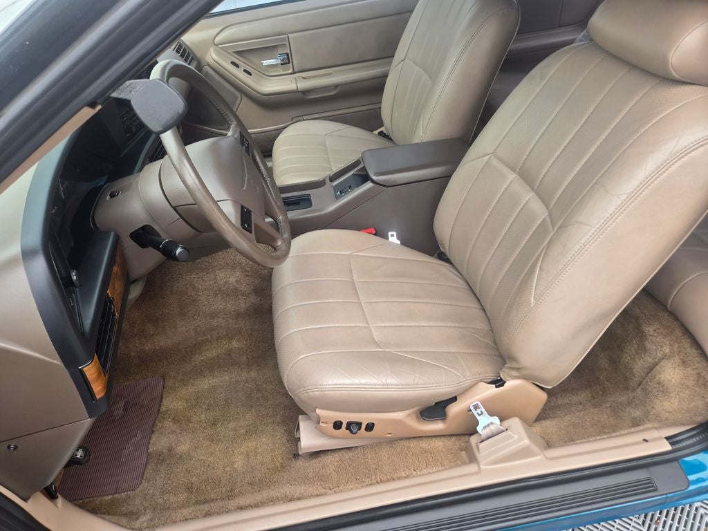 1993 Ford Thunderbird LX