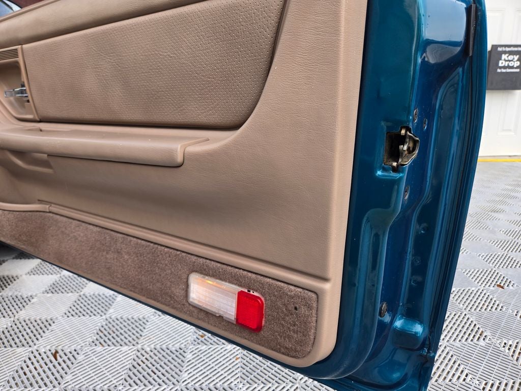 1993 Ford Thunderbird LX