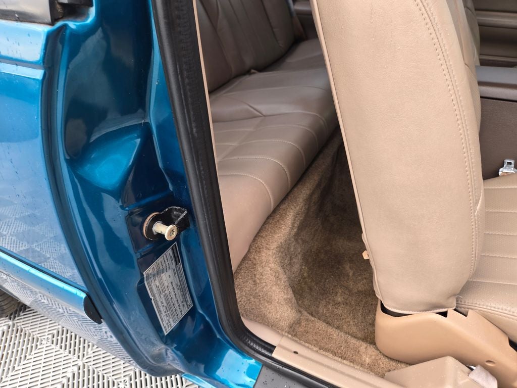 1993 Ford Thunderbird LX