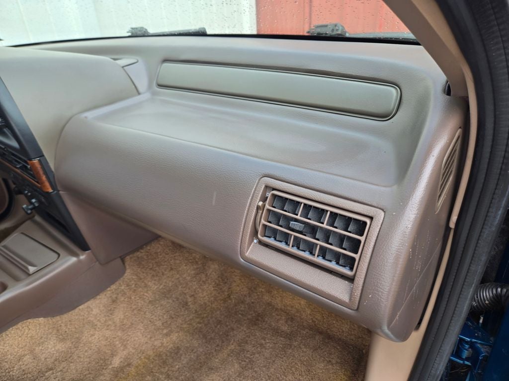 1993 Ford Thunderbird LX