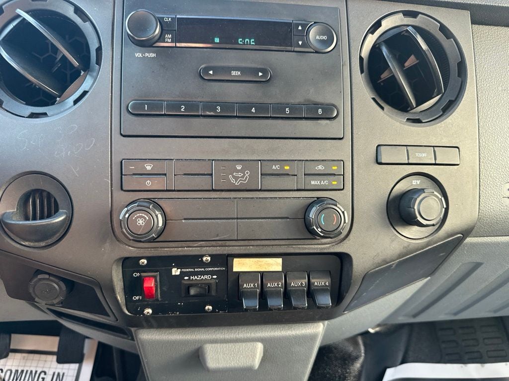 2013 Ford F-450SD XL DRW