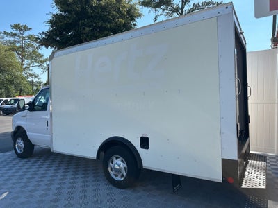 2022 Ford E-350SD Base Cutaway