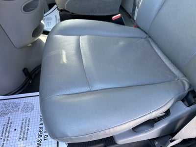 2022 Ford E-350SD Base Cutaway