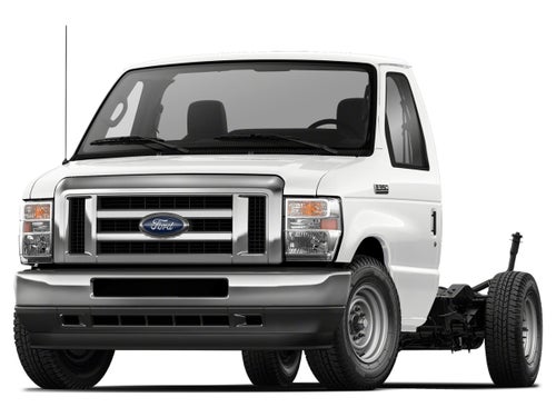 2022 Ford E-350SD Base Cutaway