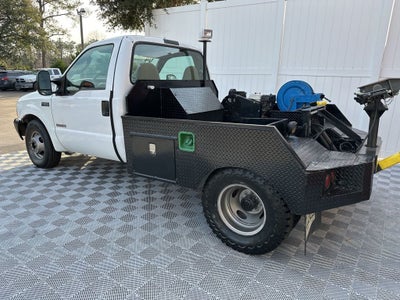 2004 Ford F-350SD DRW