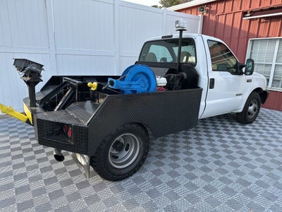 2004 Ford F-350SD DRW