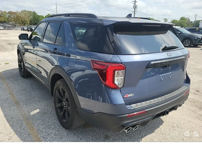 2021 Ford Explorer ST
