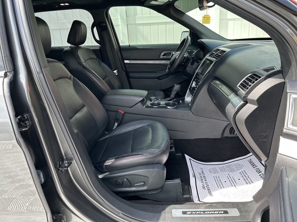 2019 Ford Explorer Sport