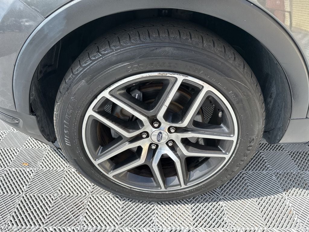 2019 Ford Explorer Sport