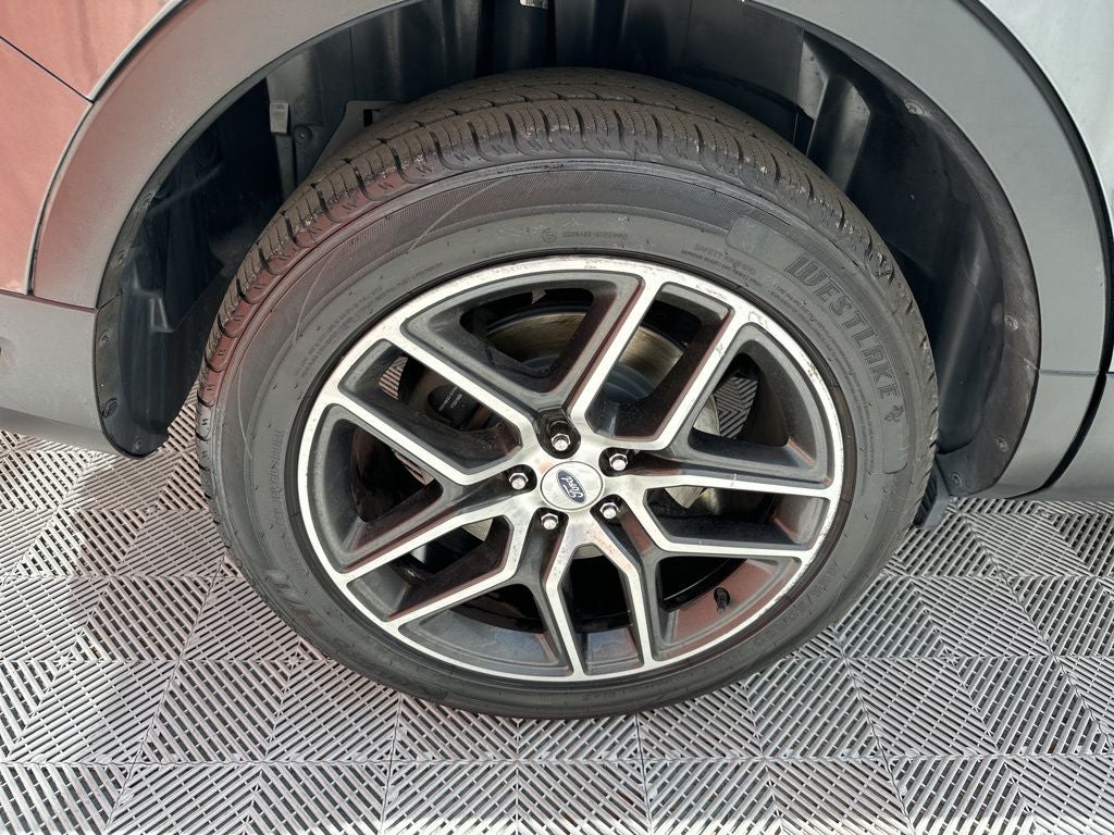 2019 Ford Explorer Sport