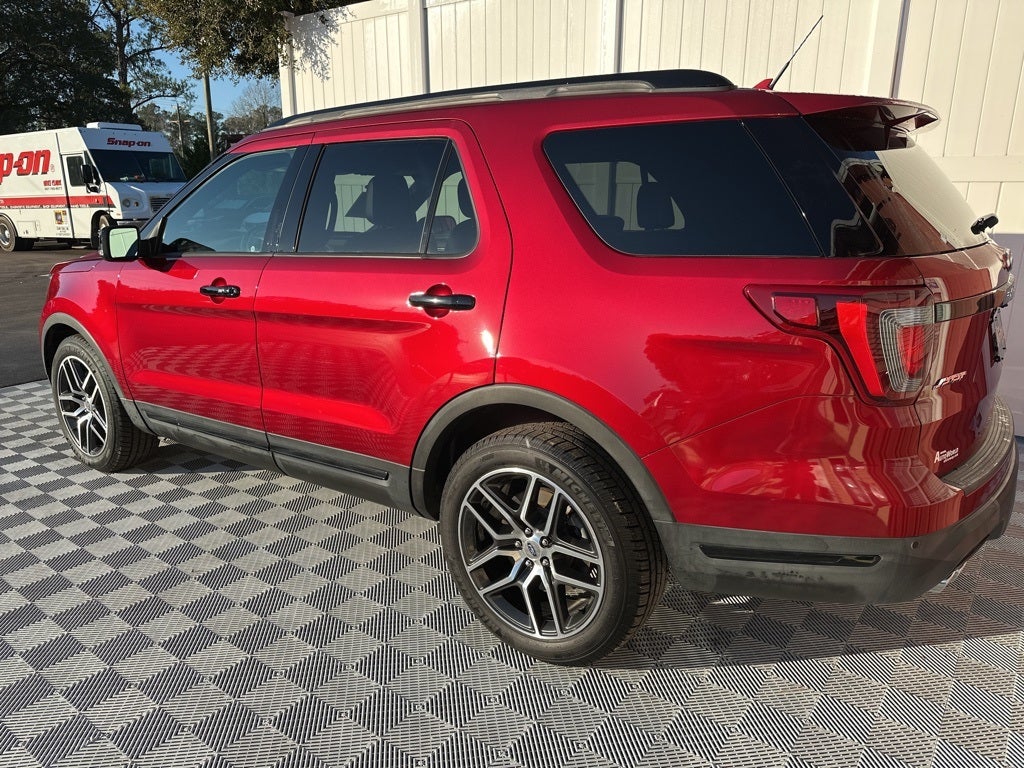 2019 Ford Explorer Sport