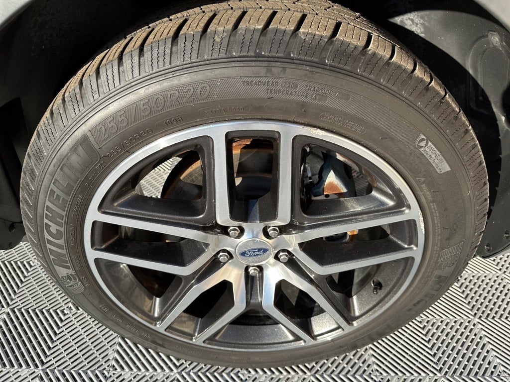 2019 Ford Explorer Sport