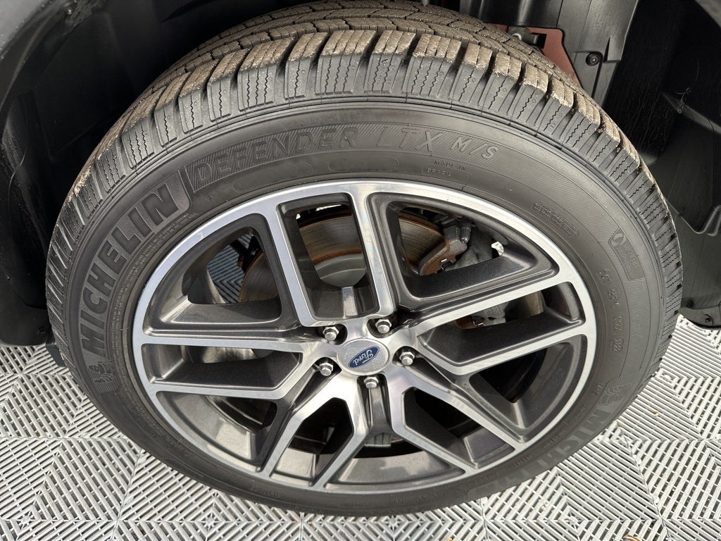 2019 Ford Explorer Sport