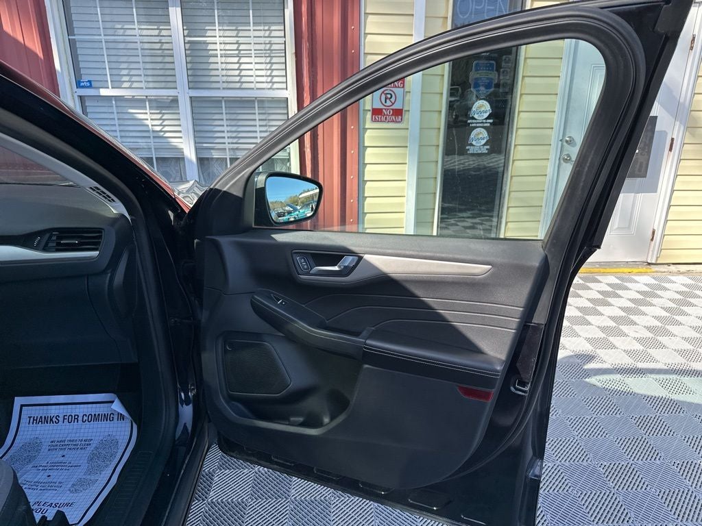 2021 Ford Escape Hybrid SE