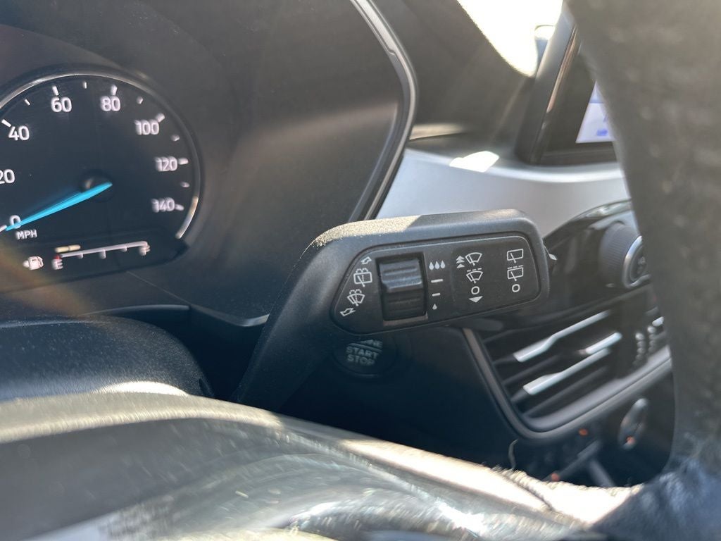 2021 Ford Escape Hybrid SE