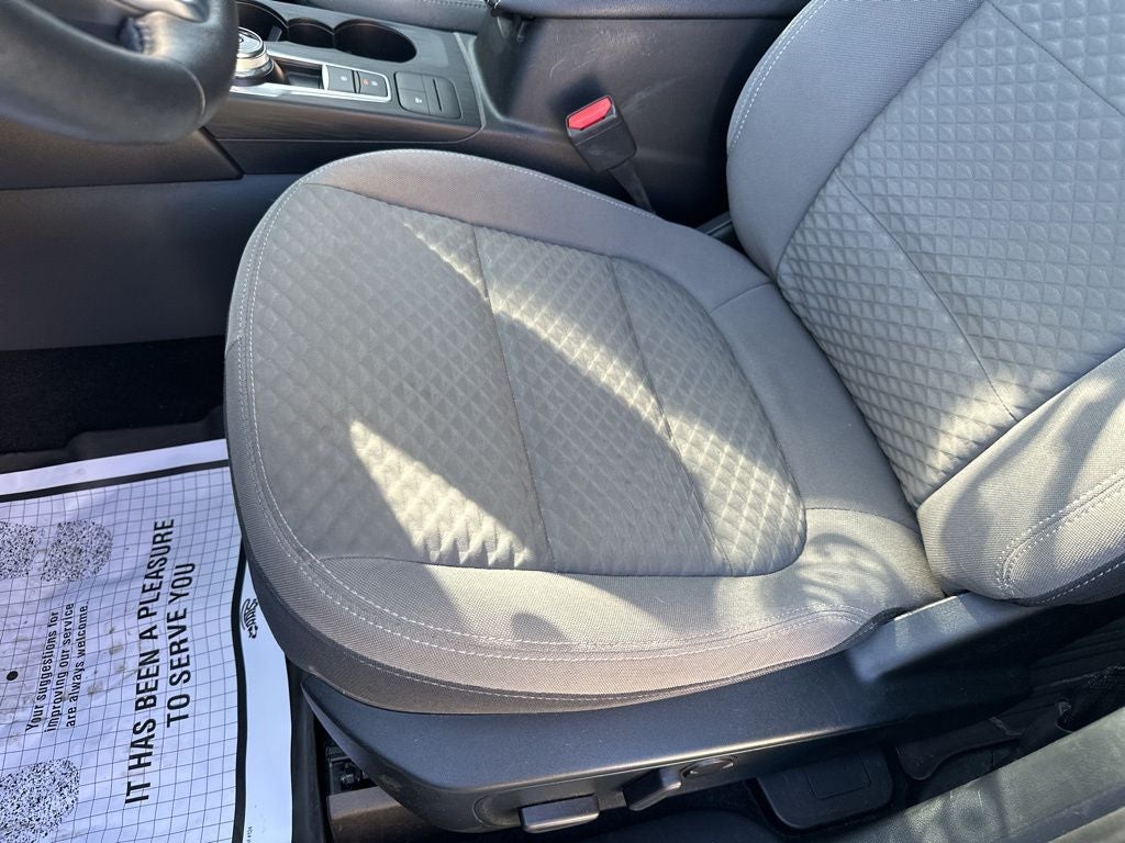 2021 Ford Escape Hybrid SE