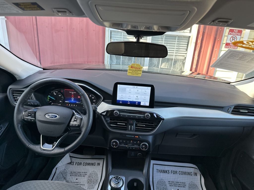 2021 Ford Escape Hybrid SE