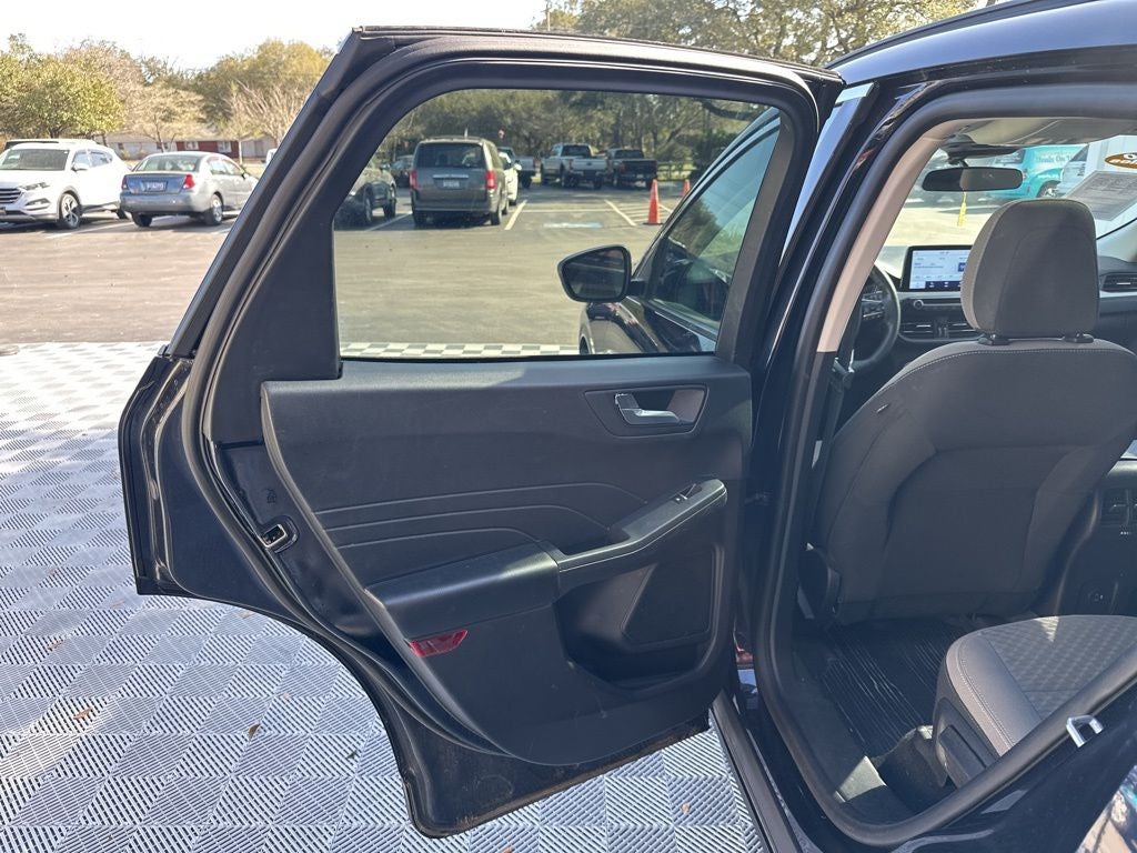 2021 Ford Escape Hybrid SE