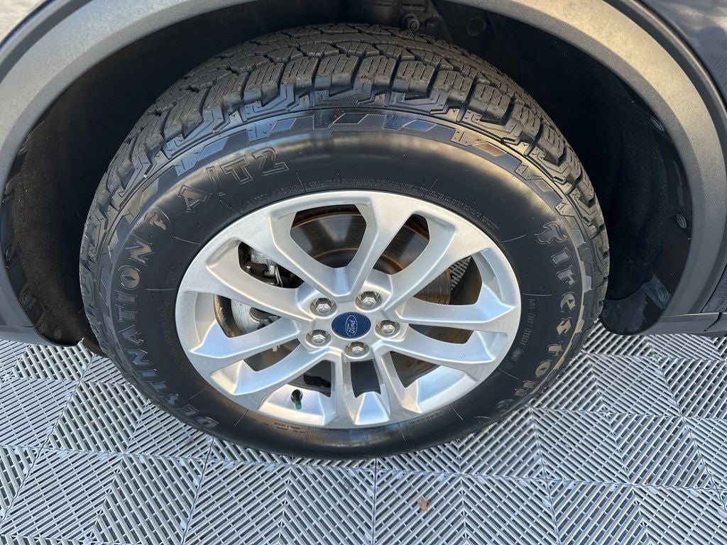 2021 Ford Escape Hybrid SE