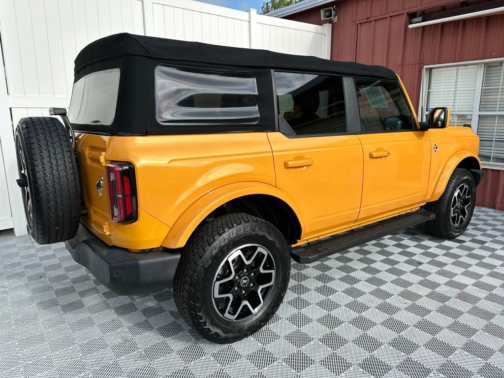 2022 Ford Bronco Outer Banks