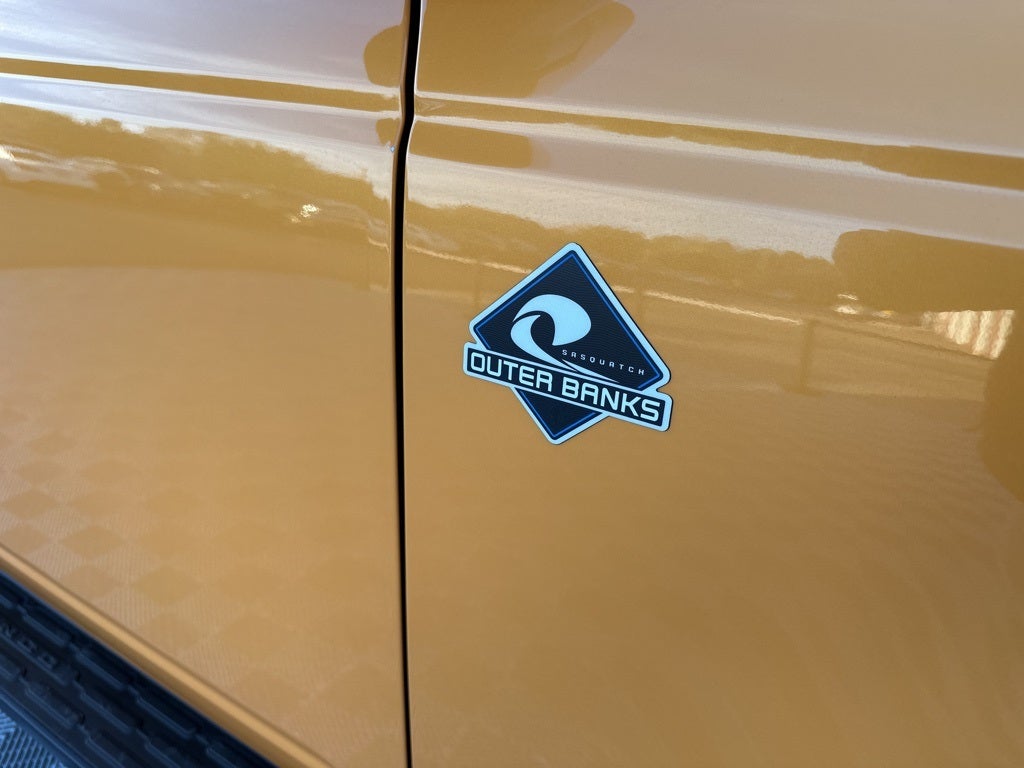 2021 Ford Bronco Base