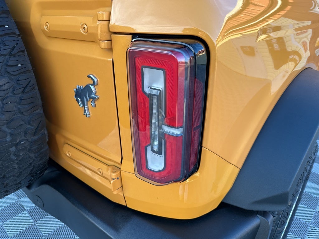 2021 Ford Bronco Base