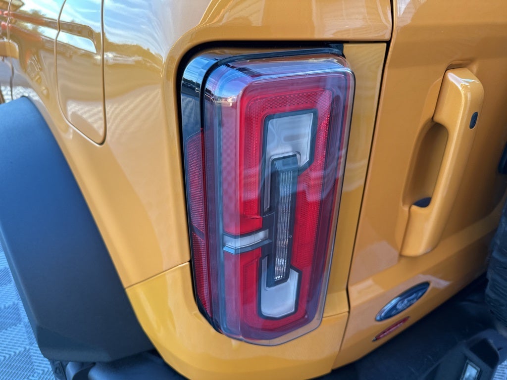 2021 Ford Bronco Base