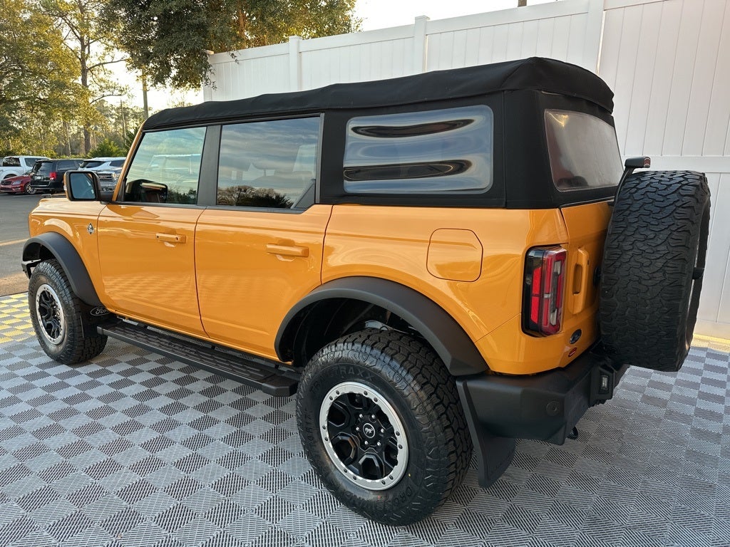 2021 Ford Bronco Base