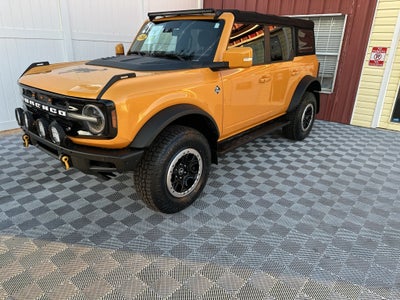 2021 Ford Bronco Base