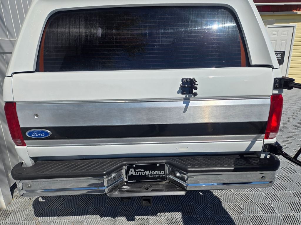 1993 Ford Bronco Base