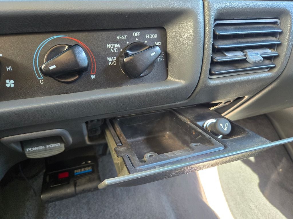 1993 Ford Bronco Base