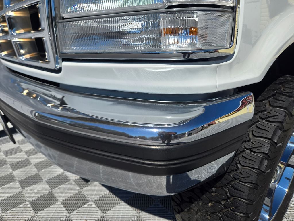 1993 Ford Bronco Base