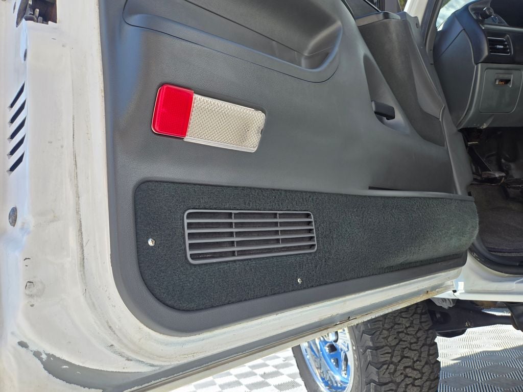 1993 Ford Bronco Base