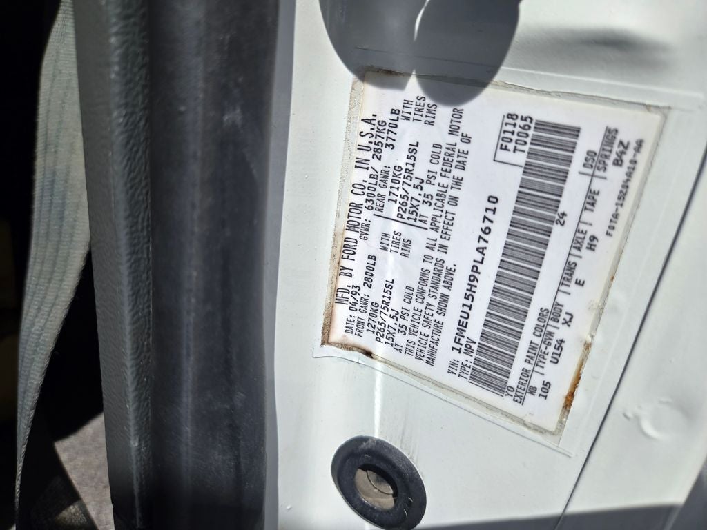 1993 Ford Bronco Base