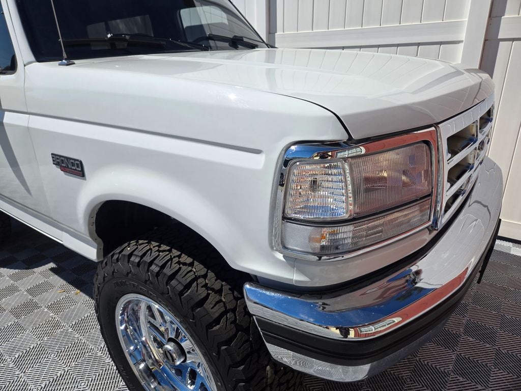 1993 Ford Bronco Base