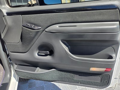 1993 Ford Bronco Base