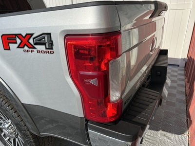 2017 Ford F-250SD Lariat