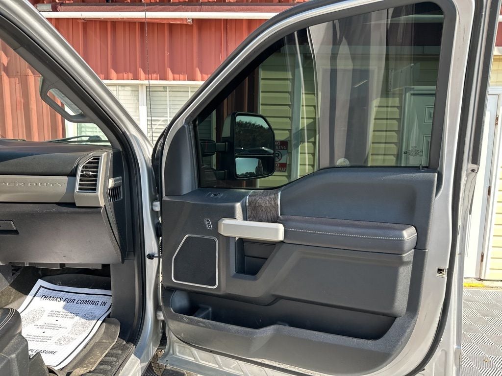 2017 Ford F-250SD Lariat