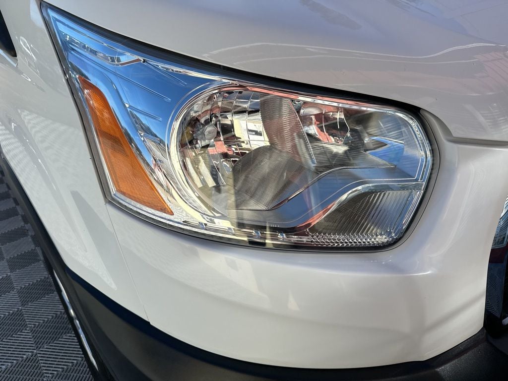 2021 Ford Transit-250 Base
