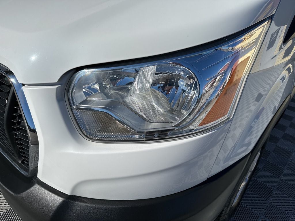 2021 Ford Transit-250 Base