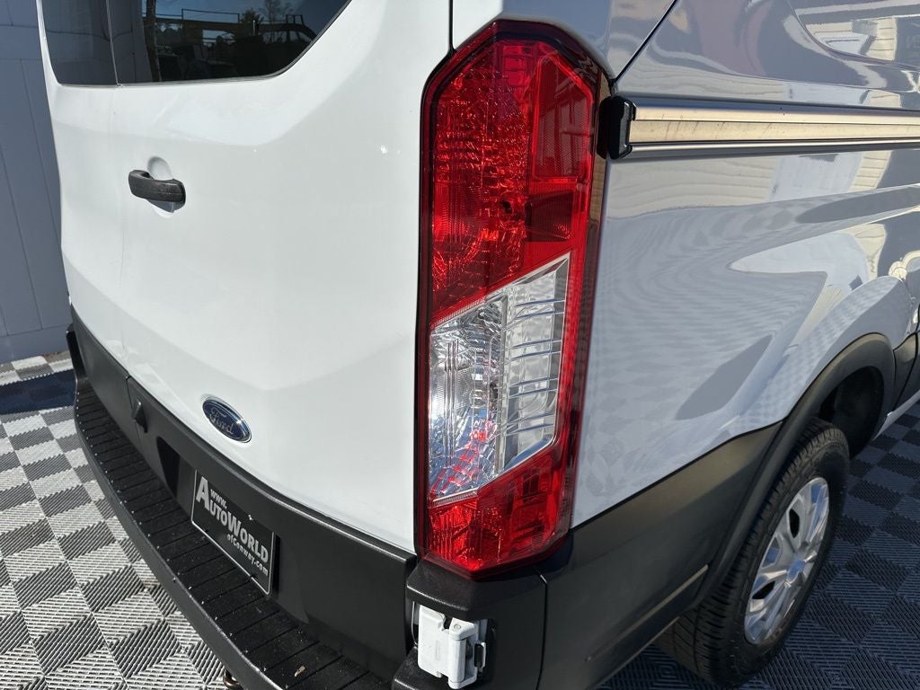 2021 Ford Transit-250 Base