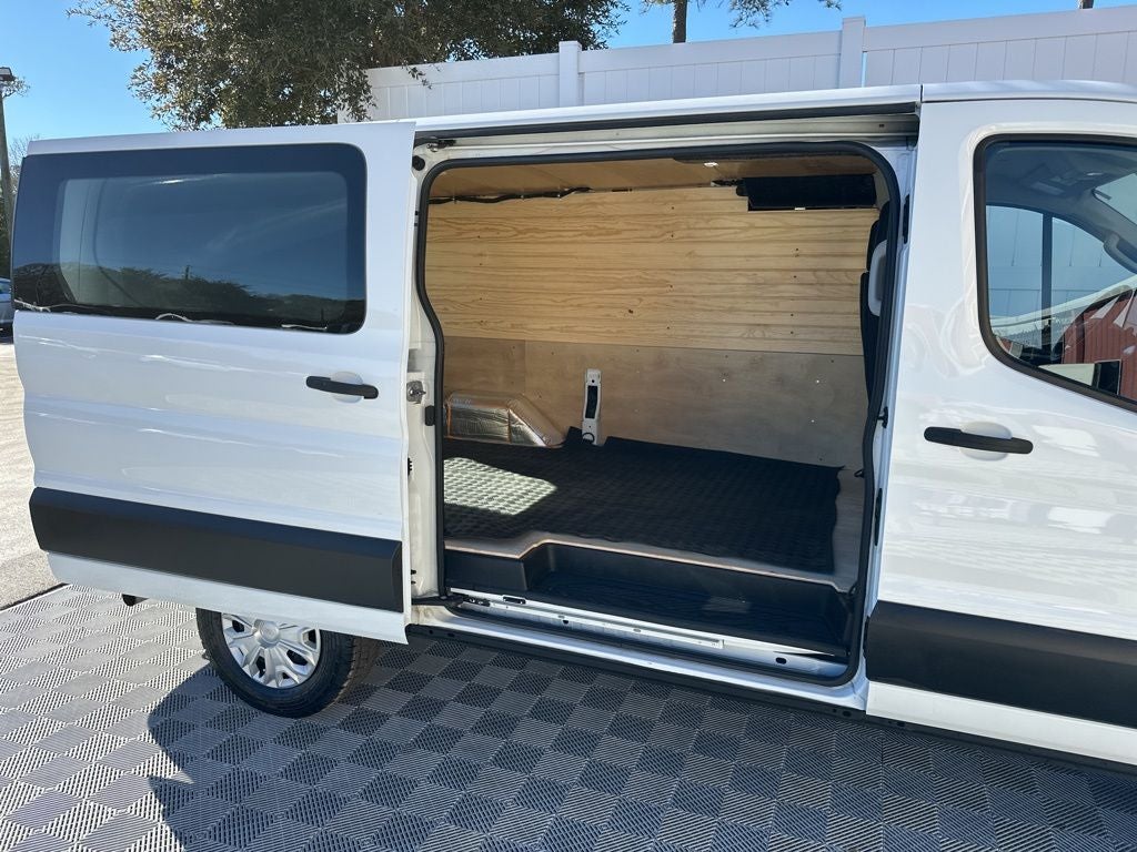 2021 Ford Transit-250 Base