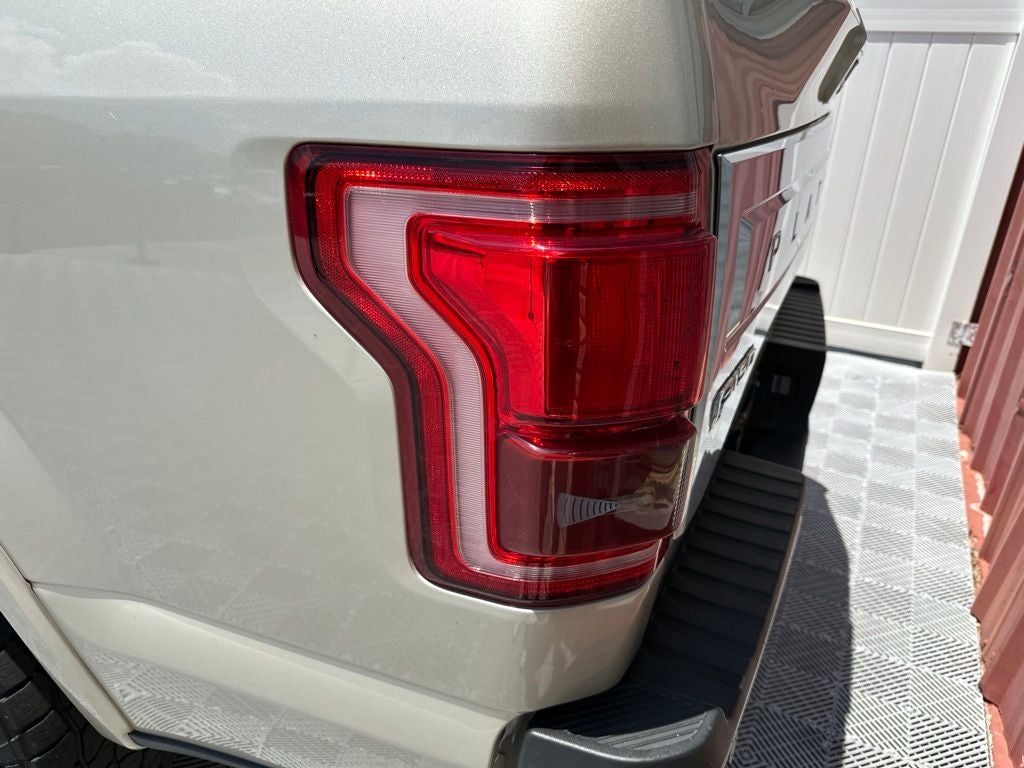 2017 Ford F-150 Platinum