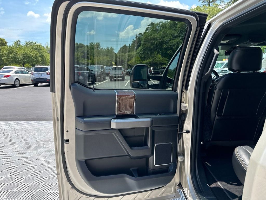 2017 Ford F-150 Platinum