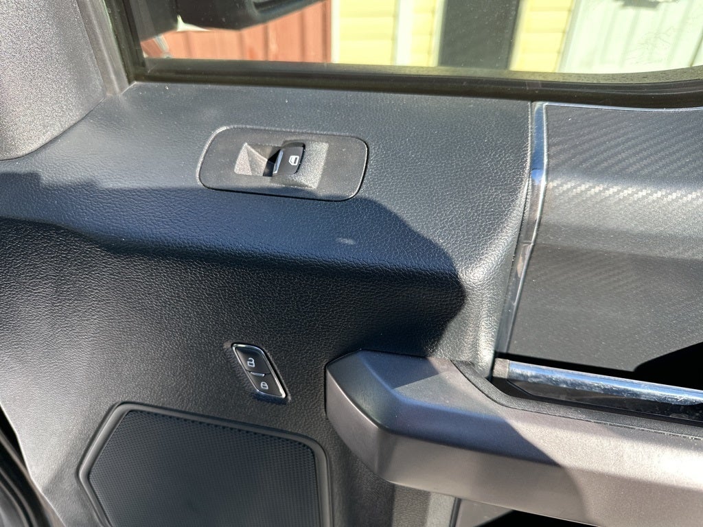 2020 Ford F-150 Base