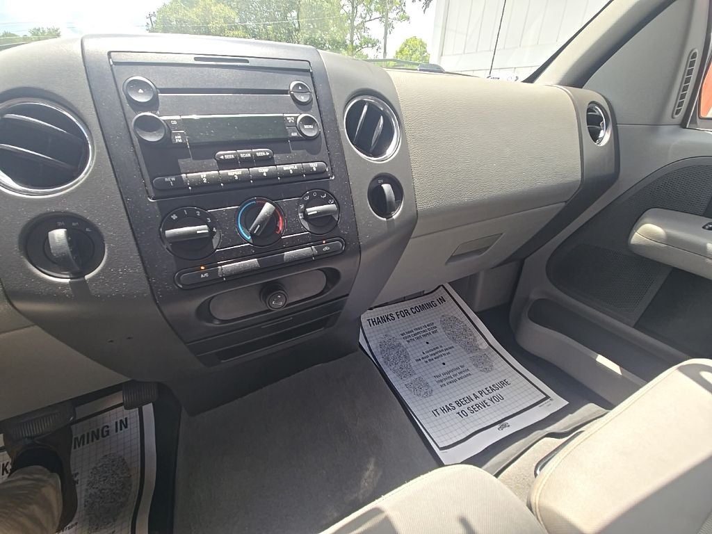 2006 Ford F-150 XLT